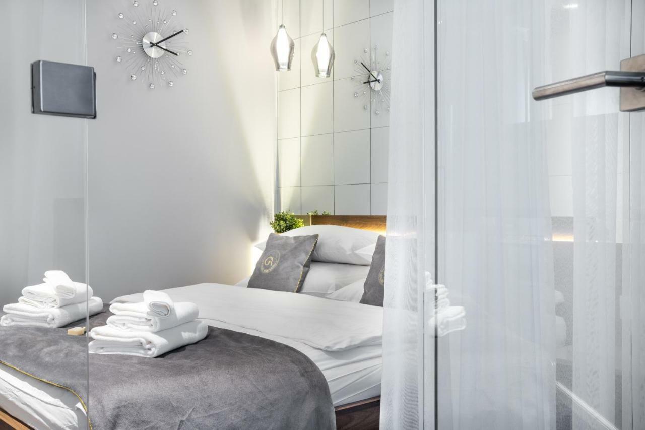 Ga Luxury Apartments W21 Krakow Luaran gambar