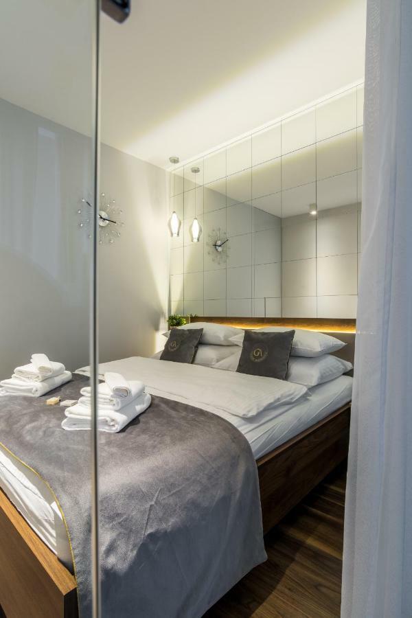 Ga Luxury Apartments W21 Krakow Luaran gambar