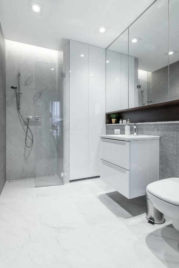 Ga Luxury Apartments W21 Krakow Luaran gambar
