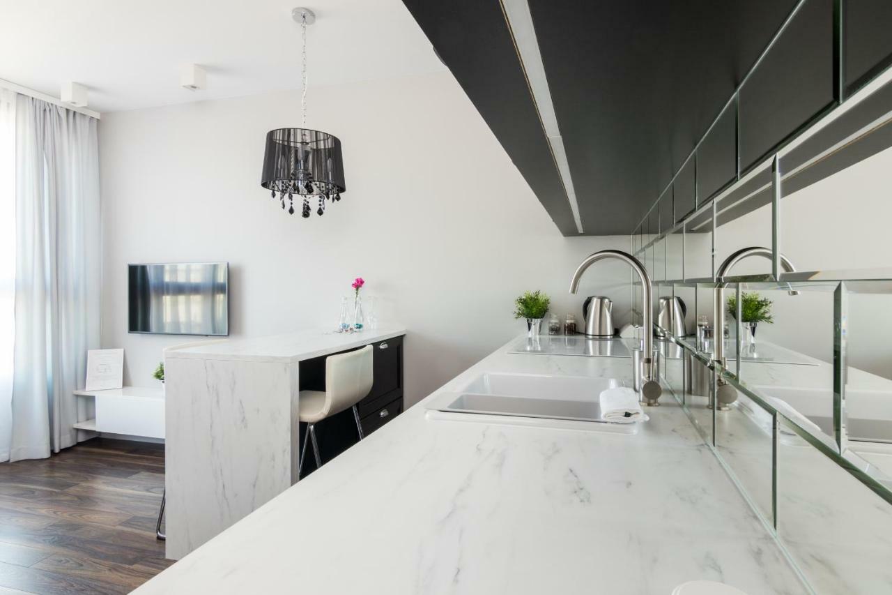 Ga Luxury Apartments W21 Krakow Luaran gambar