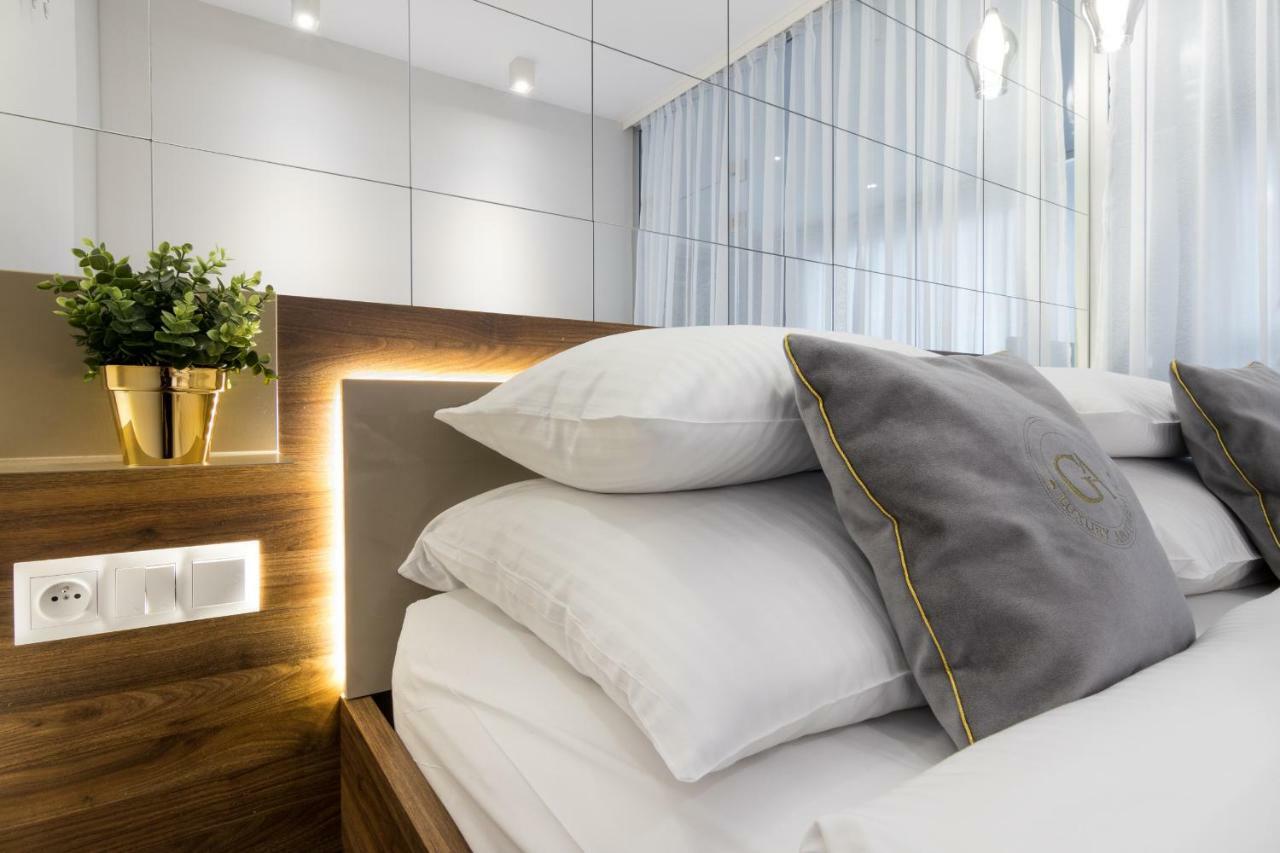 Ga Luxury Apartments W21 Krakow Luaran gambar