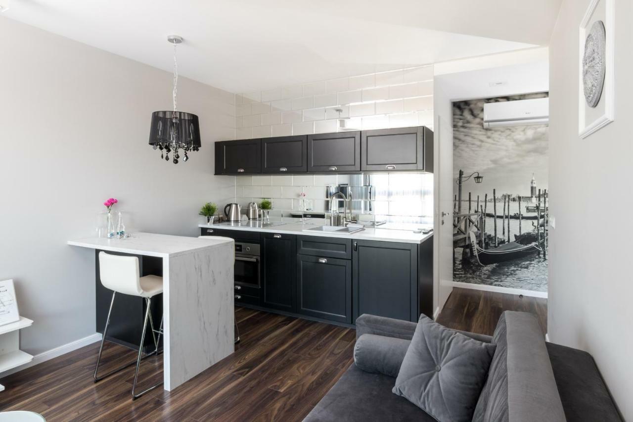 Ga Luxury Apartments W21 Krakow Luaran gambar