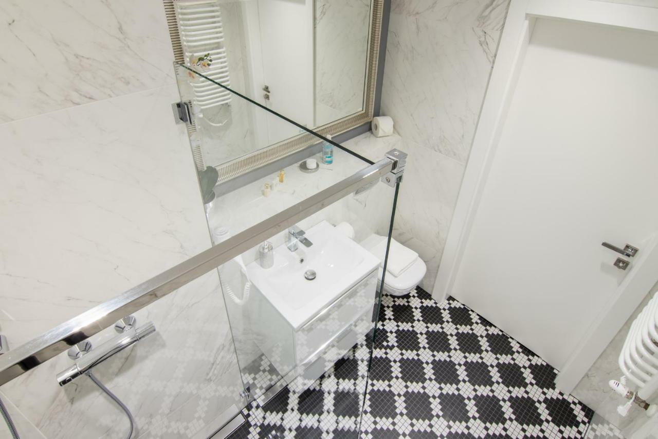 Ga Luxury Apartments W21 Krakow Luaran gambar